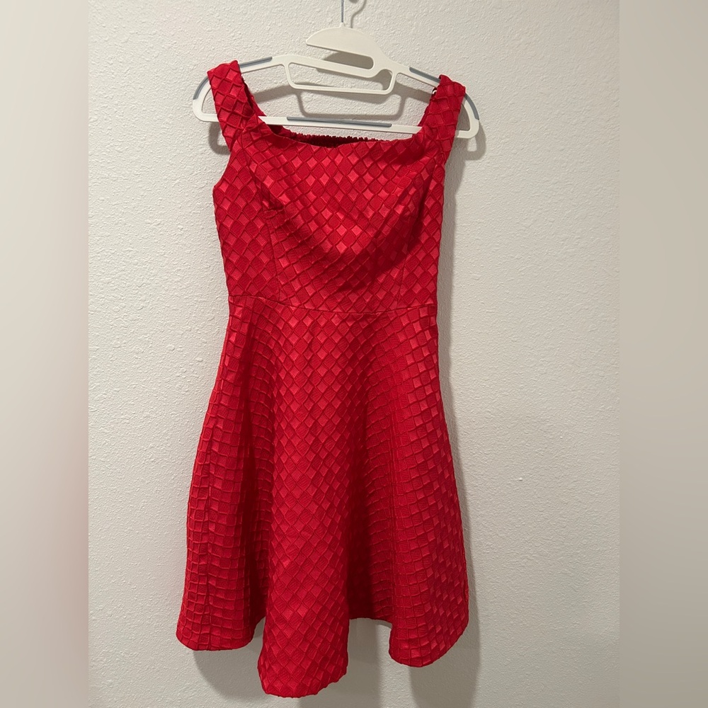 Moulinette Soeurs red dress from Anthropologie. Worn a few times.